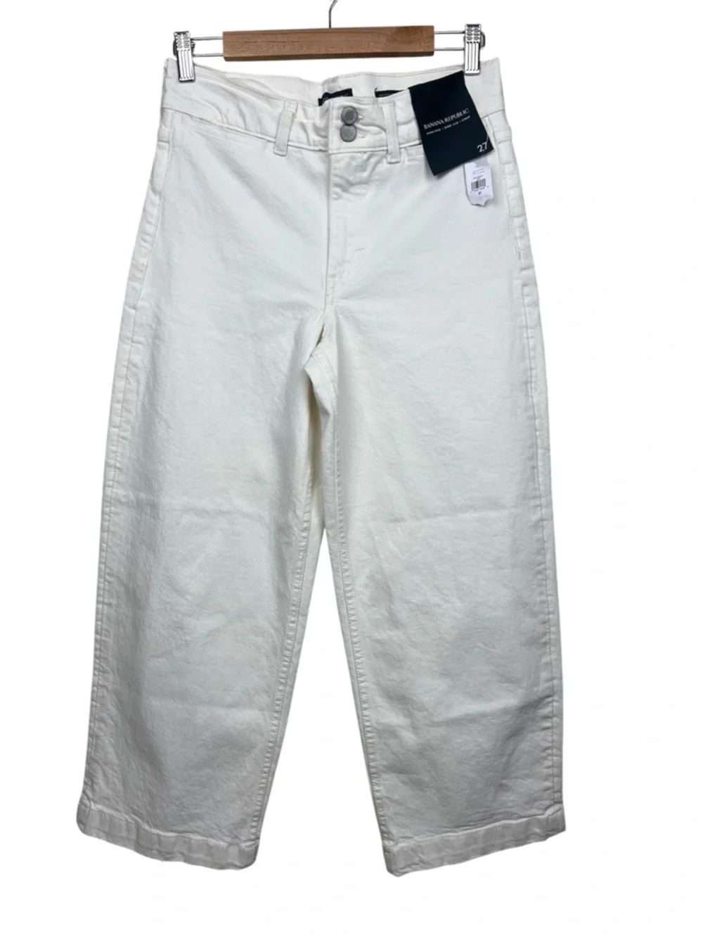 Banana Republic cream off